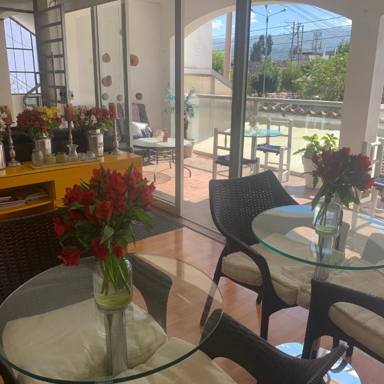 CasaHotel El Tambo Huancayo - Deluxe King Room - 3