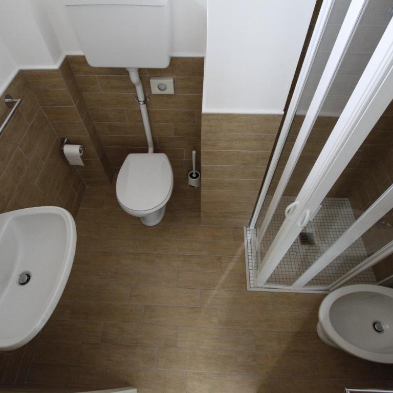 Hotel Desire' - Superior Triple Room - 1