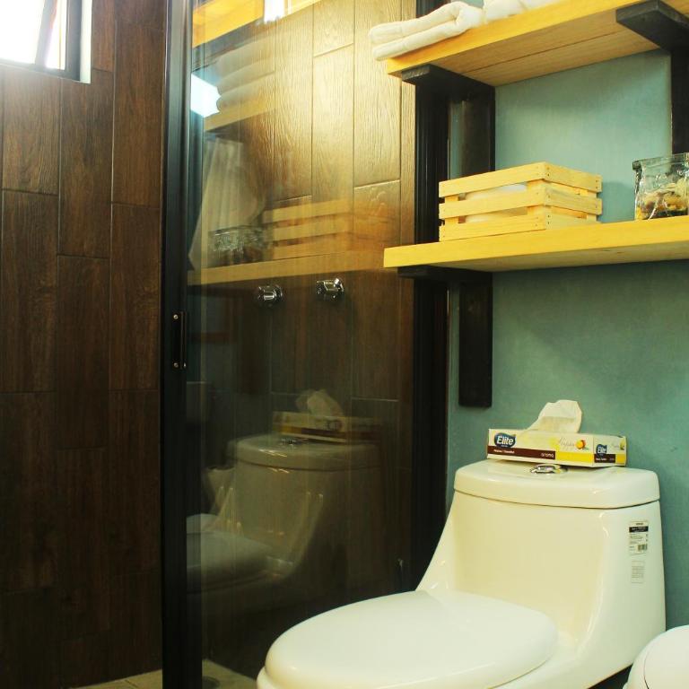 Tiny House with trekking circuit - One-Bedroom Chalet - 16