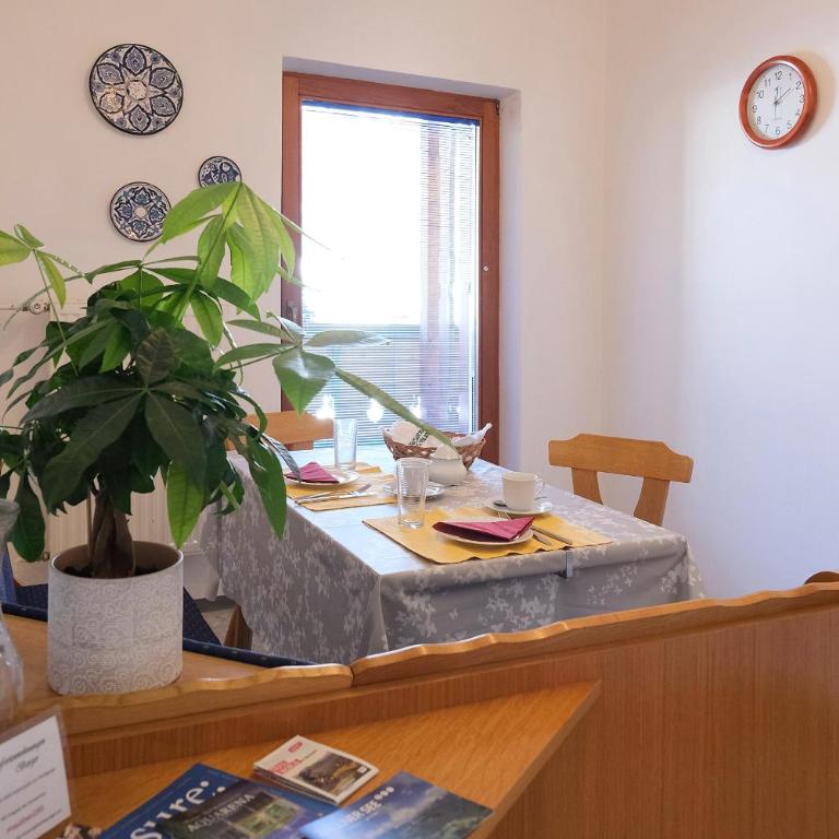 Ferienwohnungen Berger - Apartment mit 2 Schlafzimmern und Balkon - 3