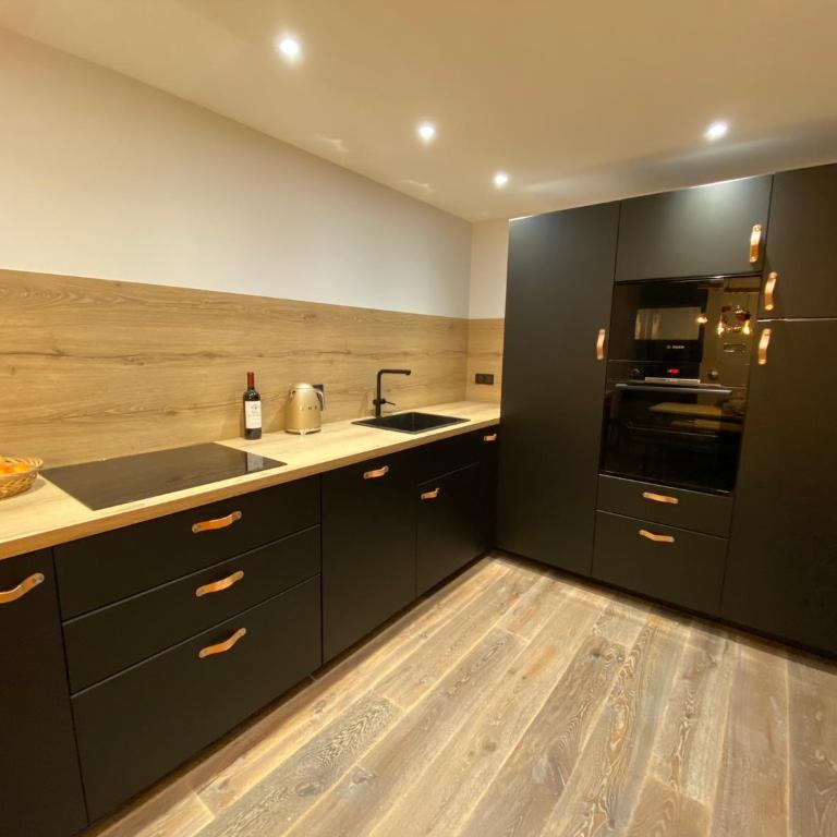 Appartement neuf Méribel hyper centre accès pistes - Apartamento - 5
