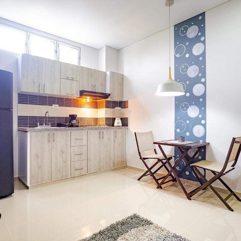 Montepinares Apartaestudios - Apartamento de 1 dormitorio - 2