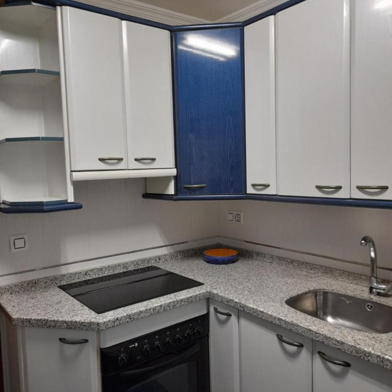 PISO RONDA - Three-Bedroom Apartment - 6
