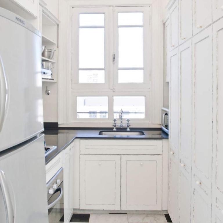 Beautiful 3 bedroom apartment in the Heart San Telmo - Three-Bedroom Apartment - 4