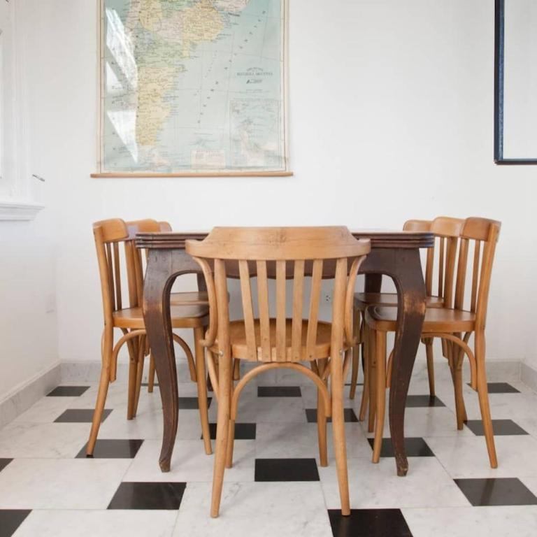 Beautiful 3 bedroom apartment in the Heart San Telmo - Three-Bedroom Apartment - 5