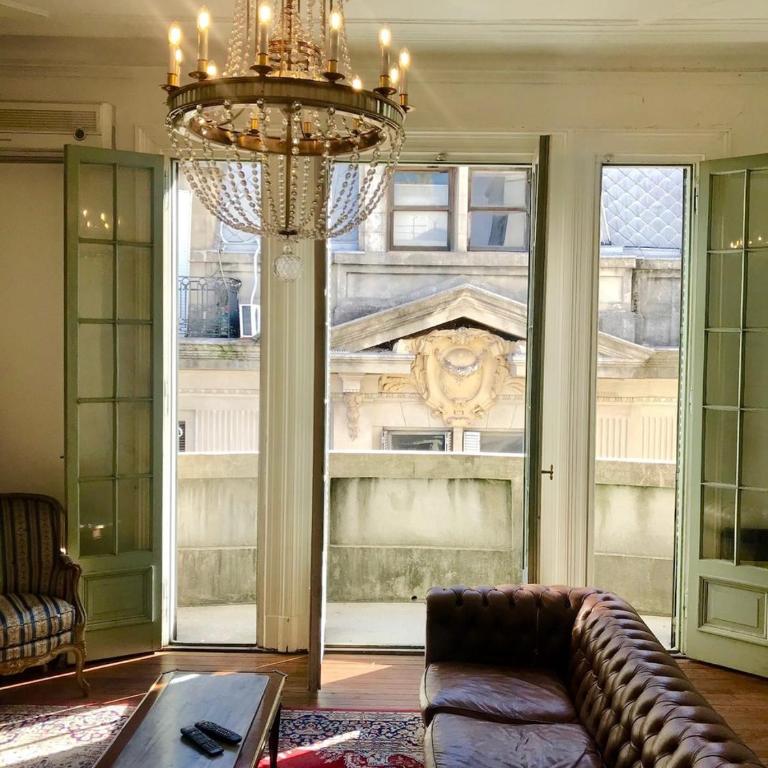 Beautiful 3 bedroom apartment in the Heart San Telmo - Three-Bedroom Apartment - 11