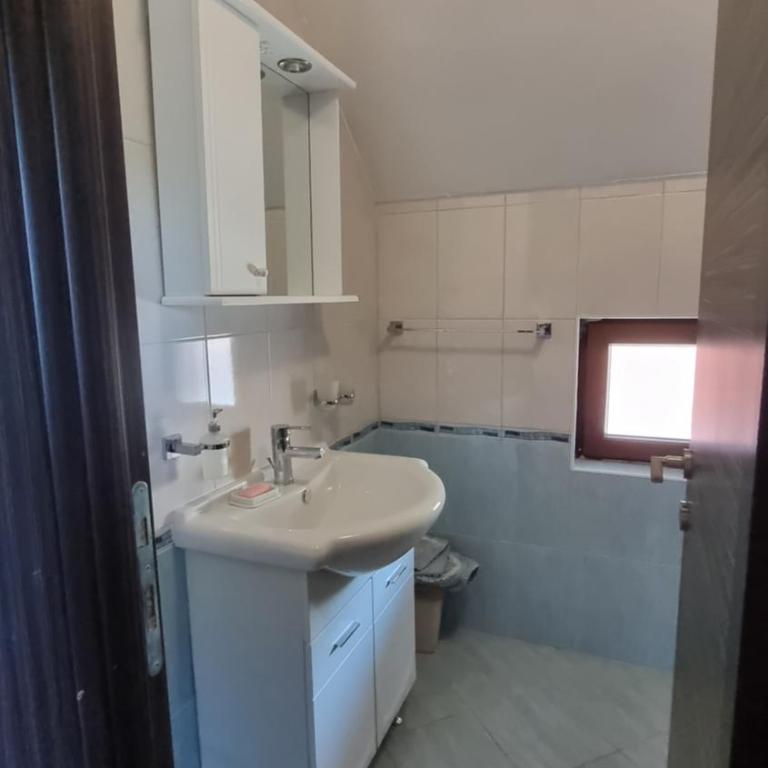 Vila Bjelasica - Vila sa 2 Spavaće Sobe - 13