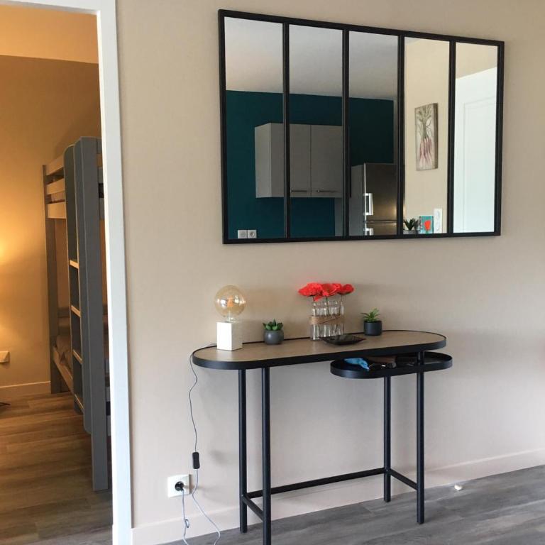 La Cite des Pins - Piscine chauffee - Appartement - Vue sur Piscine - 8