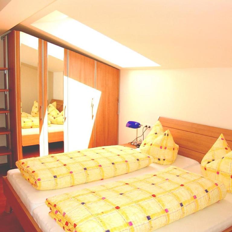 Ferienwohnung Anita - Apartment mit 1 Schlafzimmer und Dusche - 1
