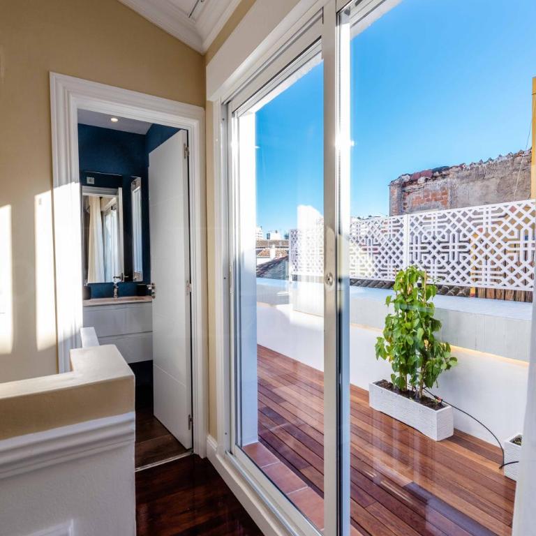 Duplex with private rooftop & view on San Juan church by REMS - Apartamento con terraza - 18