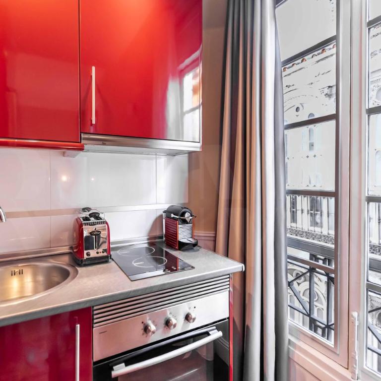 Duplex with private rooftop & view on San Juan church by REMS - Apartamento con terraza - 31