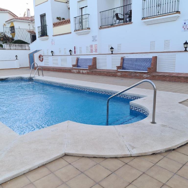APARTAMENTO BONITO EN PINAL DEL MAR NERJA - Apartamento de 2 dormitorios - 12
