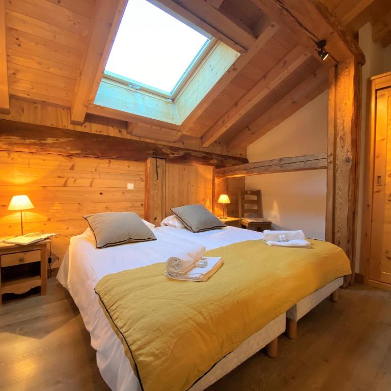 Chalet in Morzine sleeping 12 with sauna - Chalet - 1