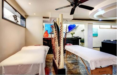 Amazing Hacienda for 14 guests! Steps to the beach! - Villa - 25