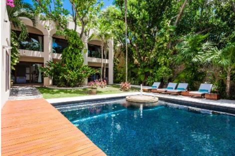 Amazing Hacienda for 14 guests! Steps to the beach! - Villa - 34