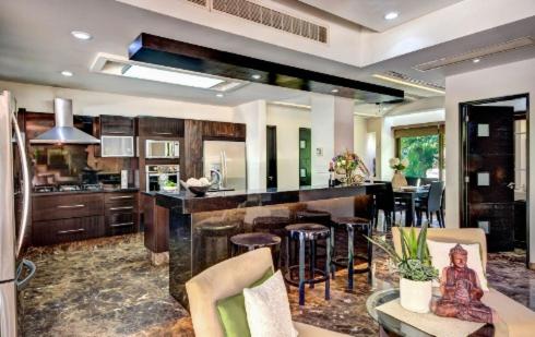 Amazing Hacienda for 14 guests! Steps to the beach! - Villa - 38
