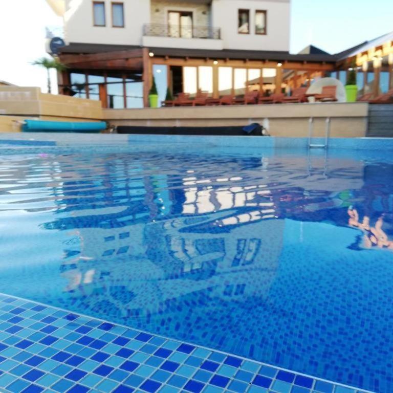 Apartman Premier 32 Milmari - One-Bedroom Apartment - 24