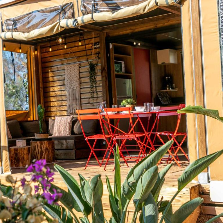 Camping Site de Gorge Vent - Bungalow Toile et Bois 2 habitaciones - Mikonos - 5