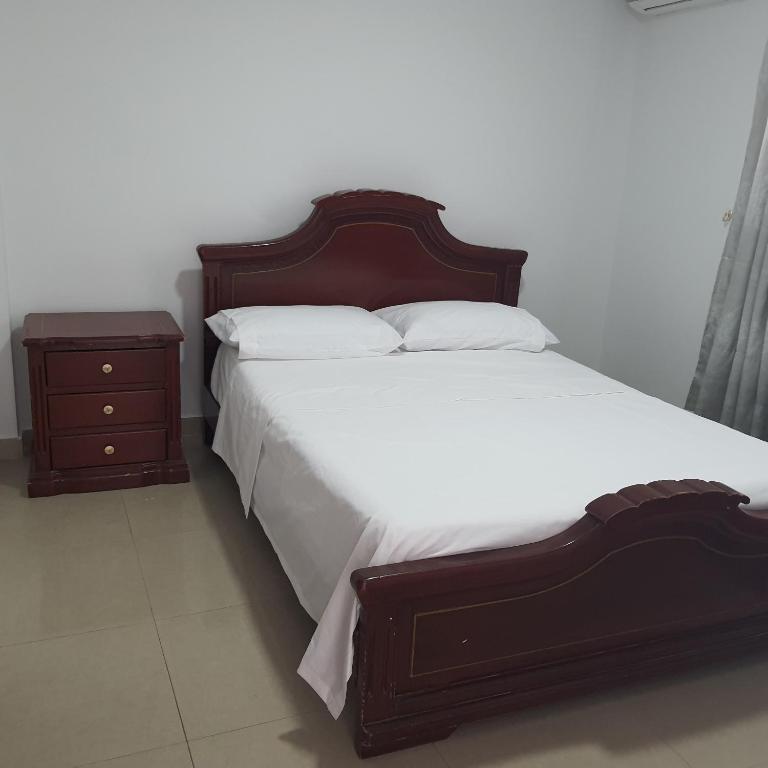 Hotel Velices - Habitación Doble Deluxe con balcón - 17