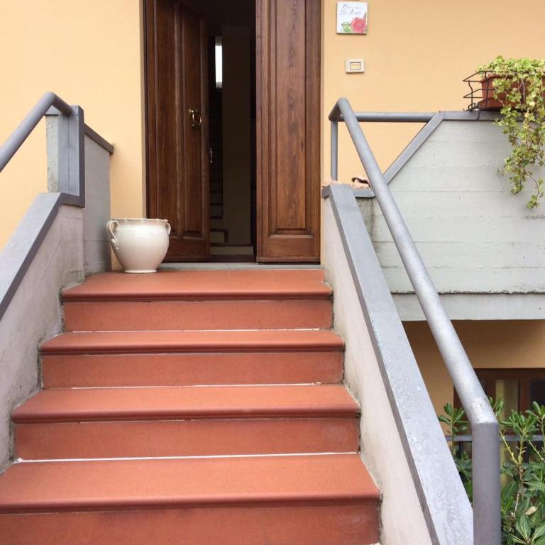 CASA LE ROSE - Appartamento con 2 Camere da Letto - 9