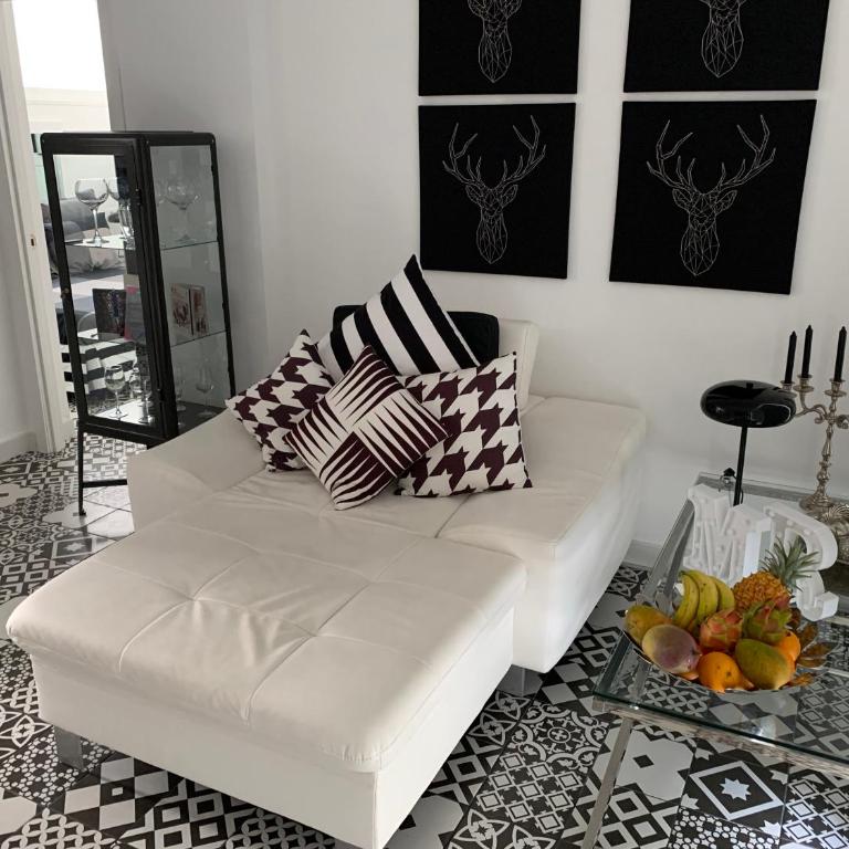 Yumboparadise - One-Bedroom Apartment - 21
