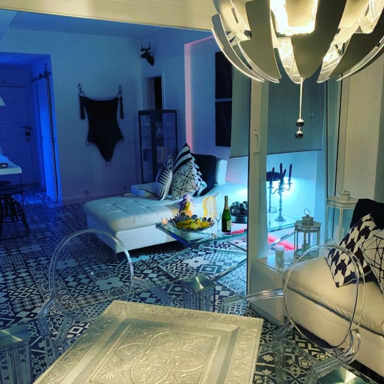 Yumboparadise - One-Bedroom Apartment - 2