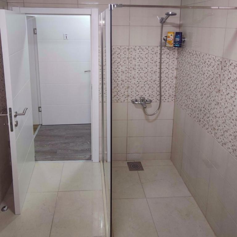Apartmani Hani - Apartman sa 1 Spavaćom Sobom - 18