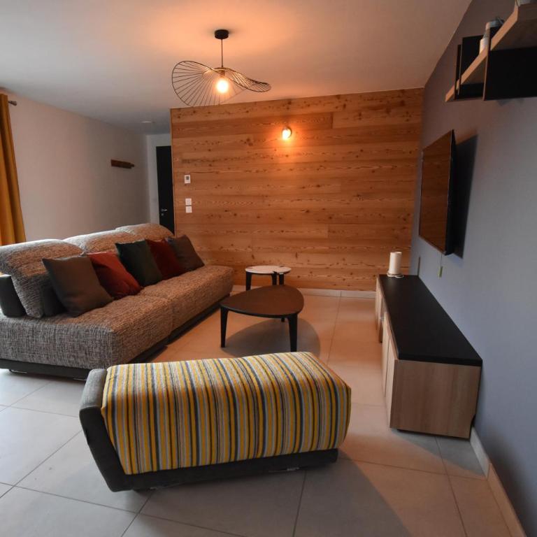 VAUJANYLOCATIONS - Marguerite - Appartement Supérieur avec Sauna - 7