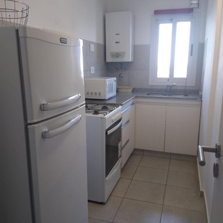 Dpto Panorámico con cochera vista excepcional!! Av Pueyrredón -Excelente Acceso -Seguridad 24 hs Terraza y asadores!! Sin gastos adicionales- - Apartamento de 1 dormitorio - 30