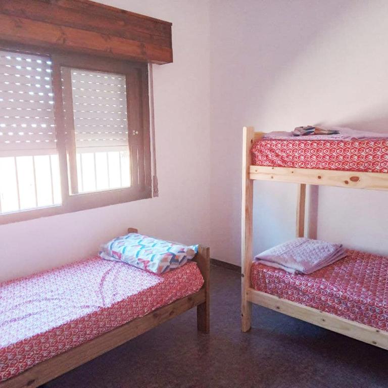 Family Hause - Three-Bedroom House - 10