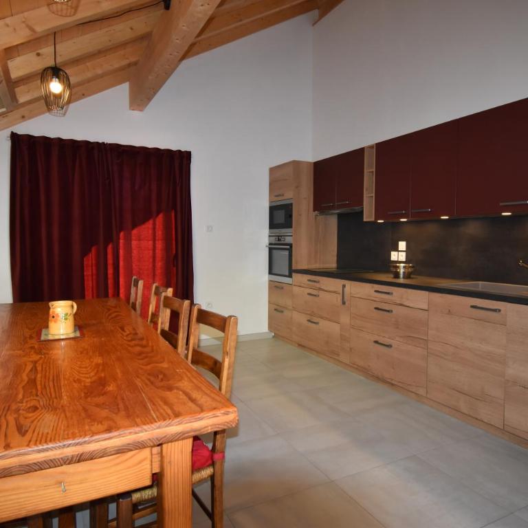 VAUJANYLOCATIONS - Marguerite - Appartement avec Vue sur la Montagne - 14