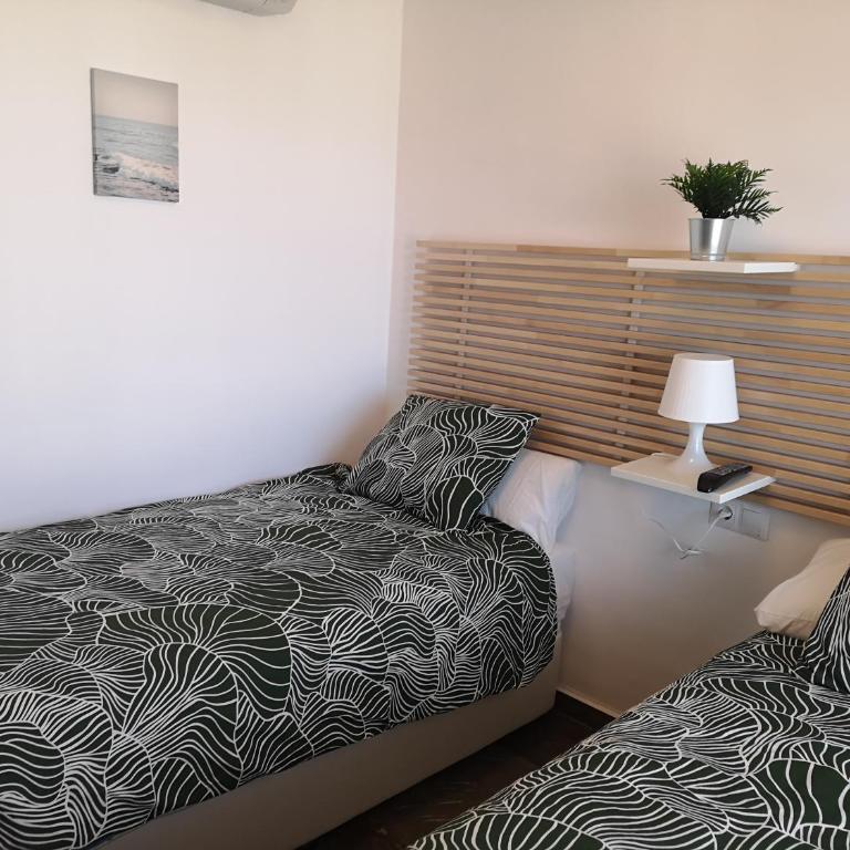 APARTAMENTO 1ª LINEA PLAYA GARAJE PISCINAS TERRAZA - Apartamento de 1 dormitorio - 23