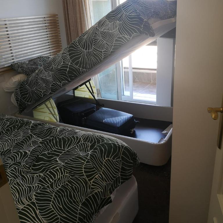 APARTAMENTO 1ª LINEA PLAYA GARAJE PISCINAS TERRAZA - Apartamento de 1 dormitorio - 26