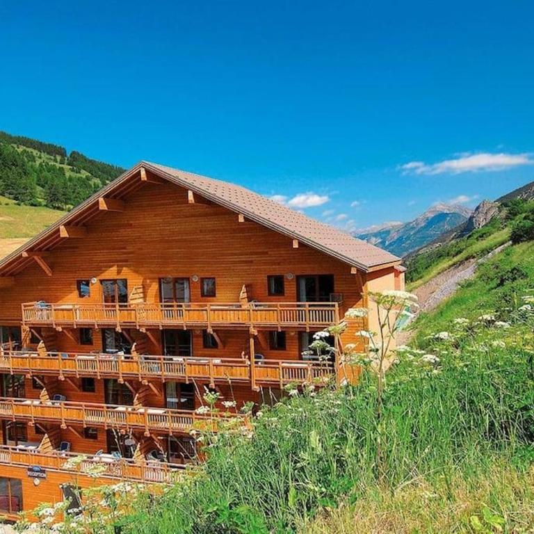 T2/3 6pers & pied des pistes & piscine chauffée - Appartement 2 Chambres - 35