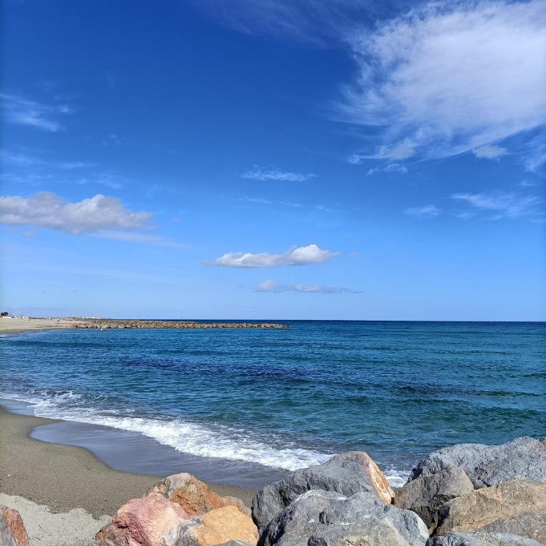 Superbe T2 climatisé, proche plage avec parking privé - Apartment mit 1 Schlafzimmer - 5