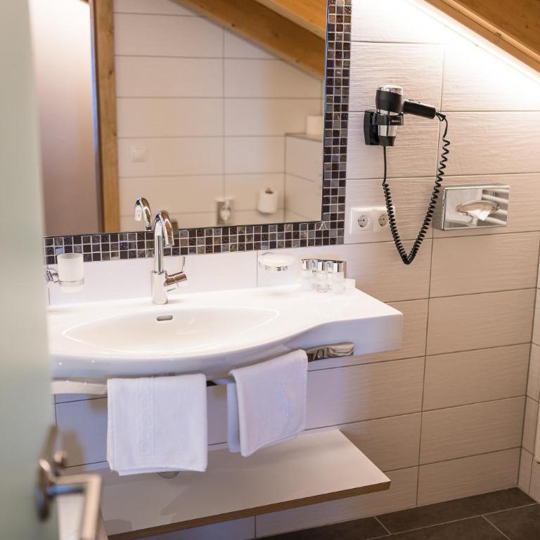 Hotel Seespitz - Maisonette-Suite mit 2 Schlafzimmern und Balkon - 5