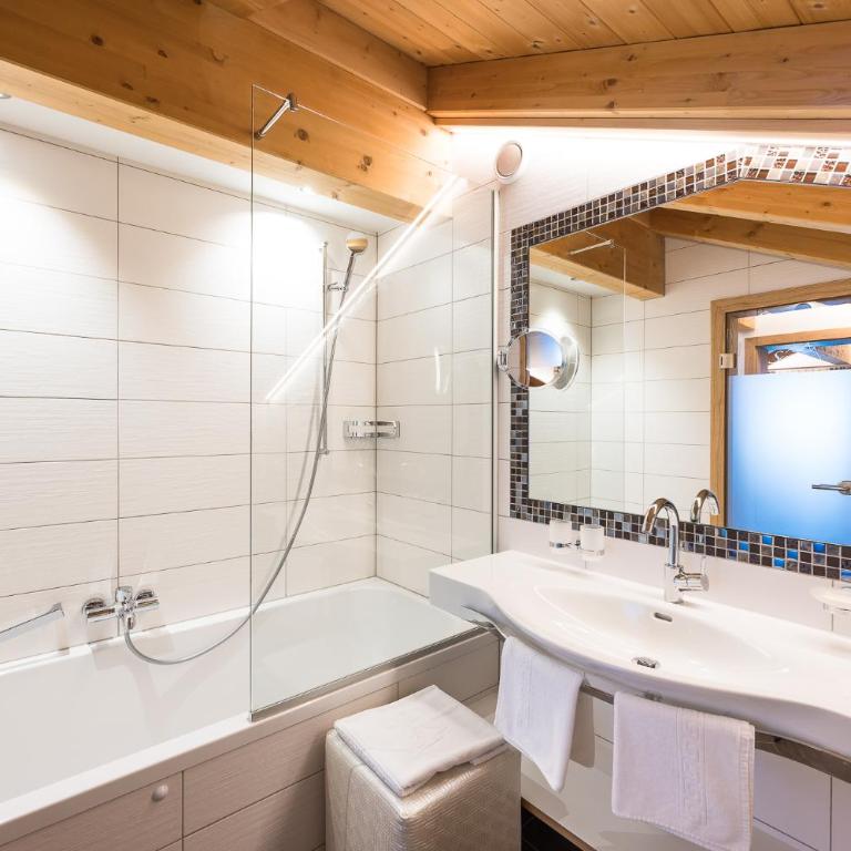 Hotel Seespitz - Duplex Suite mit 1 Schlafzimmer und Balkon - 9