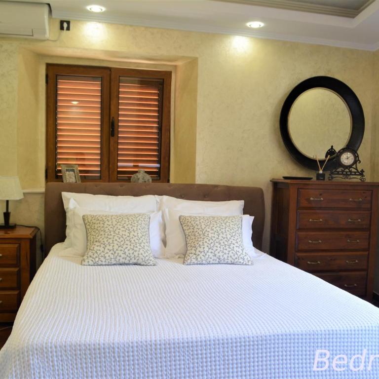Fortezza Apartment - One-Bedroom Apartment - 3