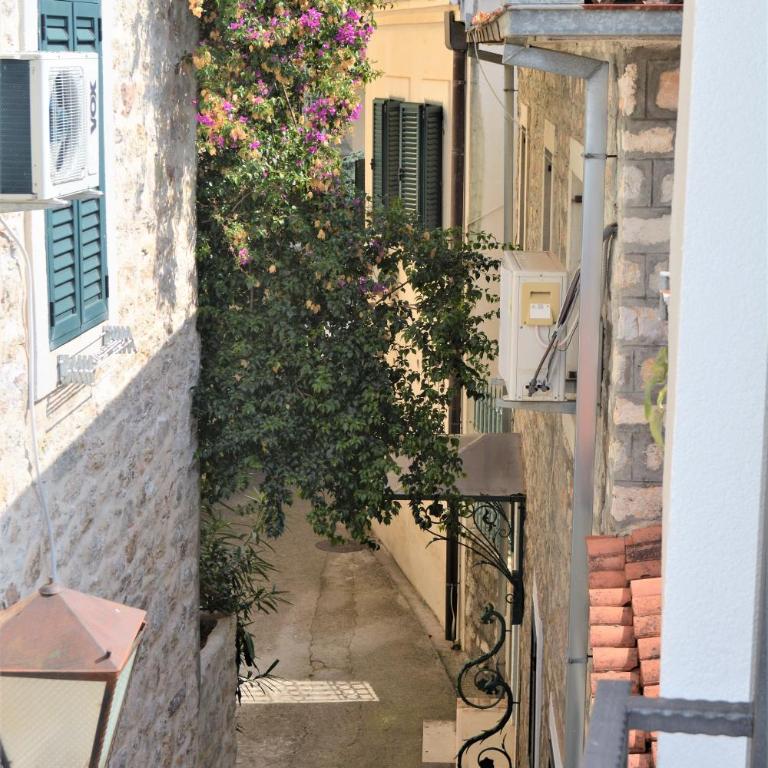 Fortezza Apartment - One-Bedroom Apartment - 15