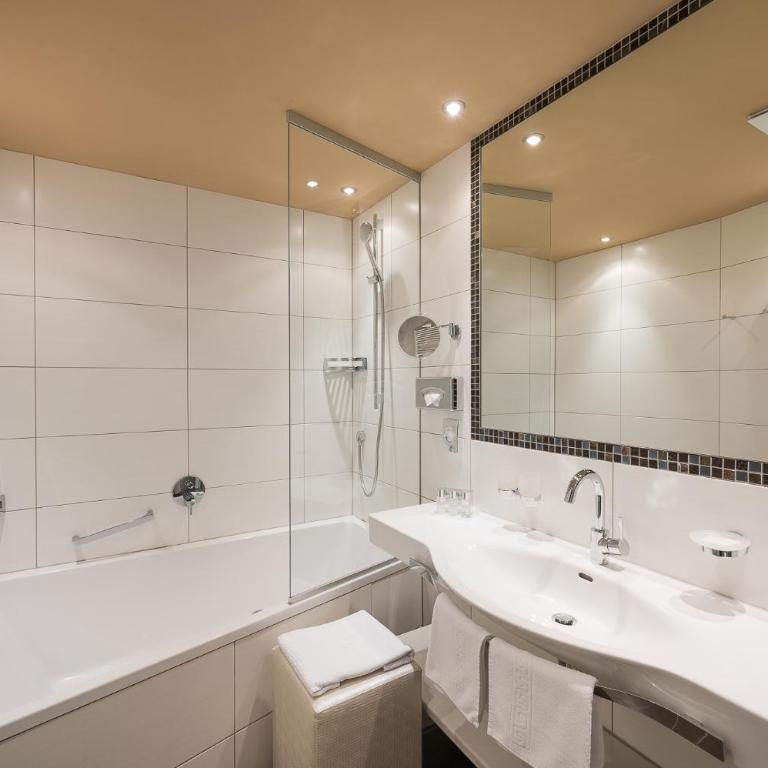 Hotel Seespitz - Deluxe Suite mit Balkon - 4