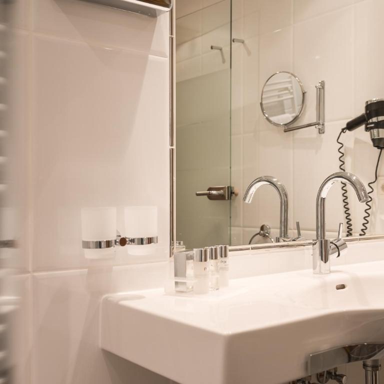 Hotel Seespitz - Deluxe Suite mit Balkon - 5