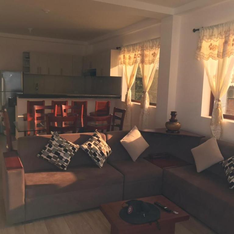 CRUCITALIA Departamento x 8 - Apartamento de 3 dormitorios - 7