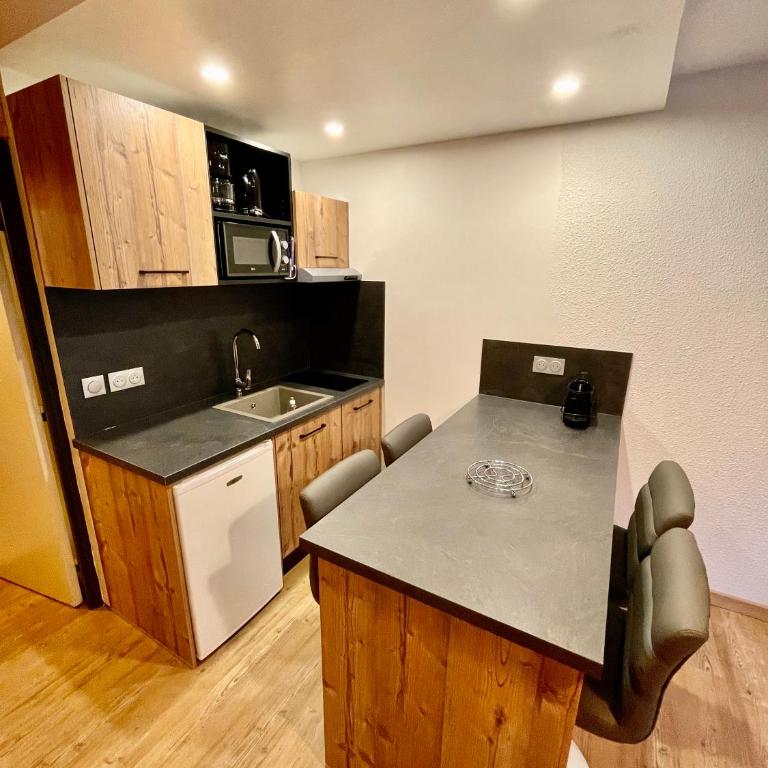Charmant studio cocooning, idéalement situé - Appartement 1 Chambre - 3