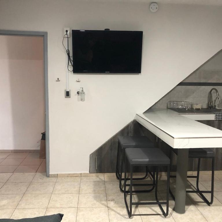 Loft Meraki with parking 7min to downtown - Two-Bedroom Apartment - 37