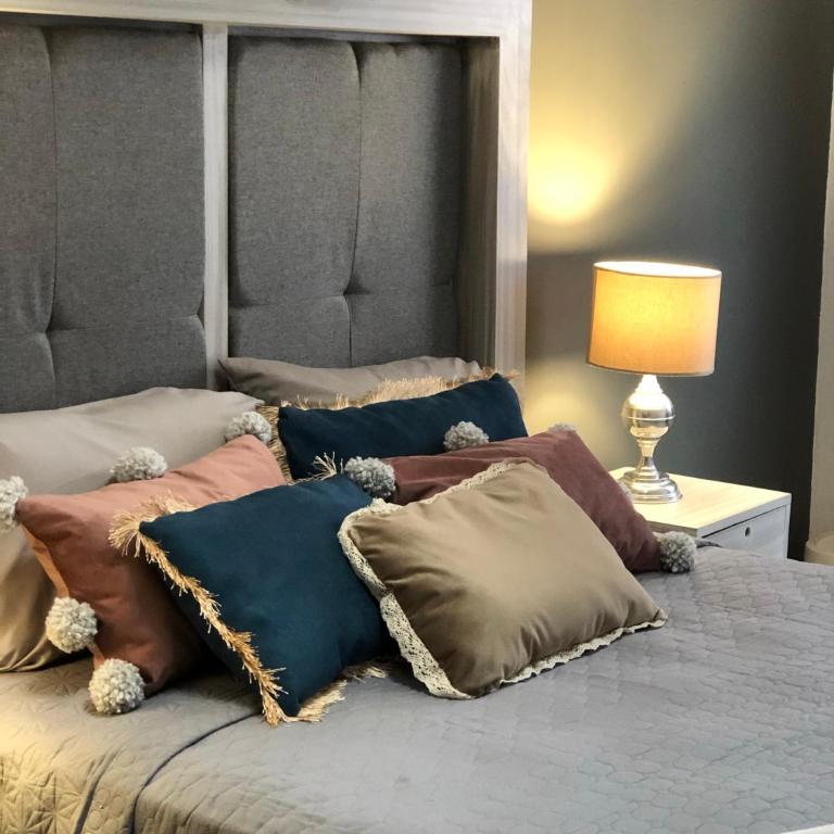 Loft Meraki with parking 7min to downtown - Two-Bedroom Apartment - 1