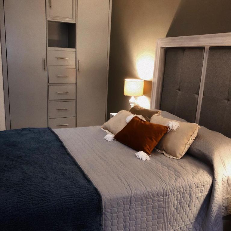 Loft Meraki with parking 7min to downtown - Two-Bedroom Apartment - 12