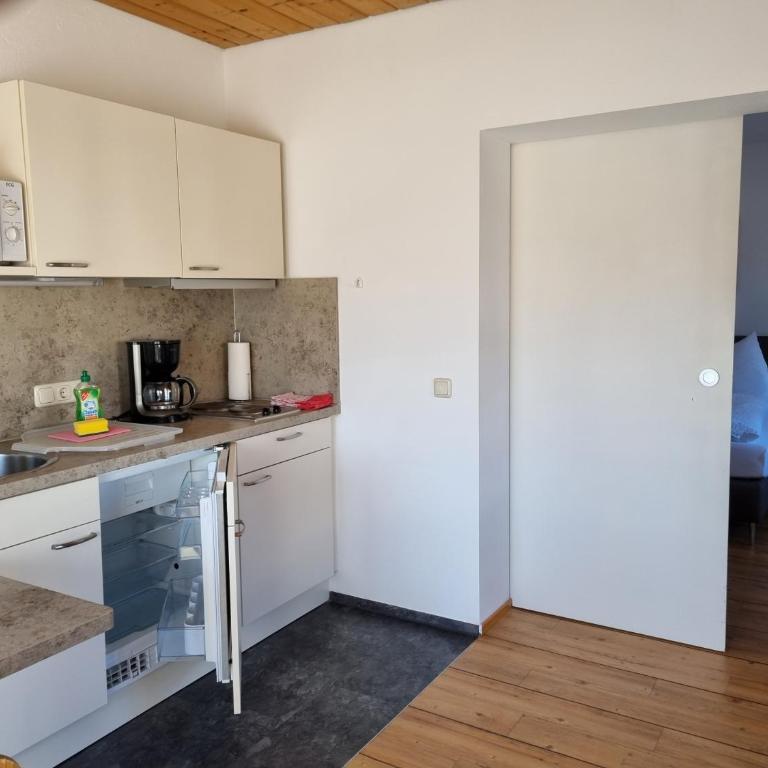 Ferienwohnungen am Buchbrunnen - Apartment 1 - 12
