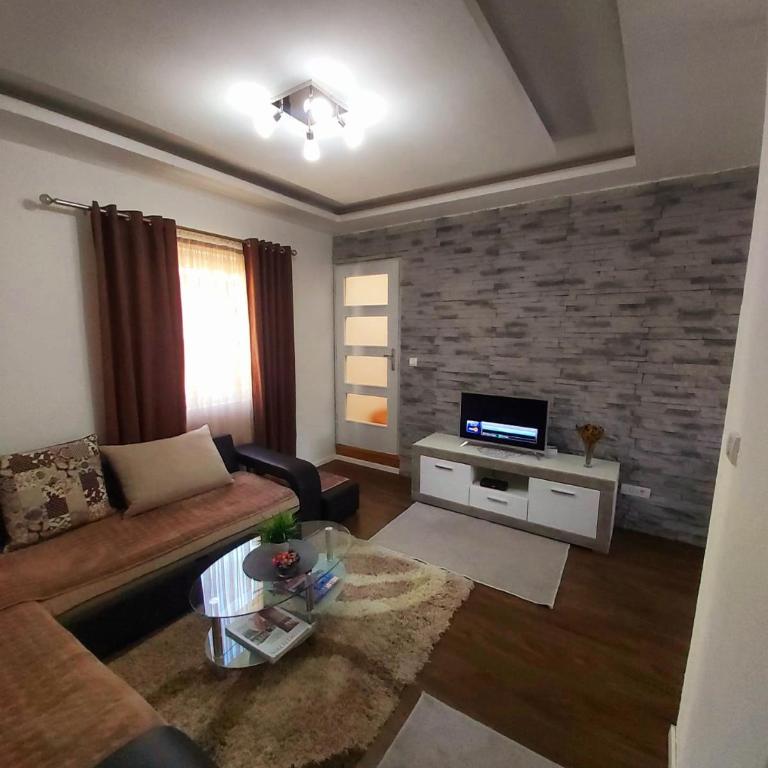 Guest house Vlahovic - Gradska Kuća sa 2 Spavaće Sobe - 9