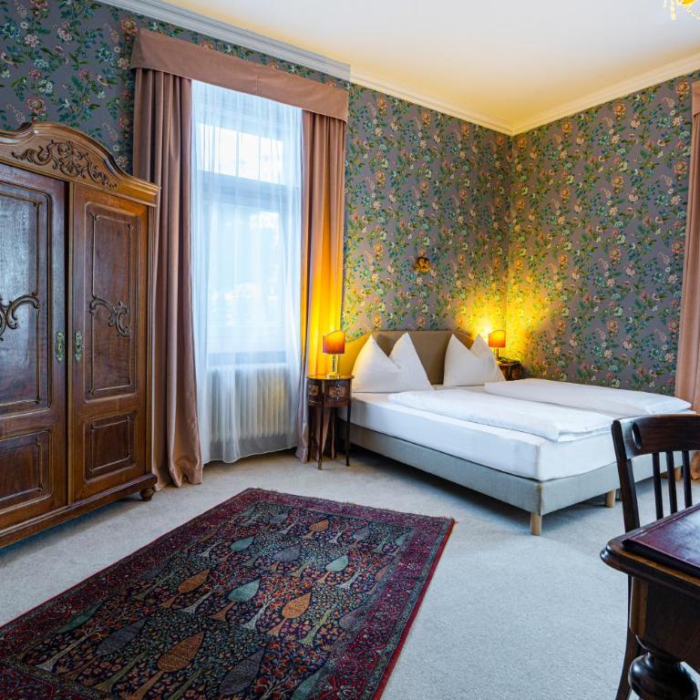 Villa Excelsior Hotel & Kurhaus - Dreibettzimmer - 6