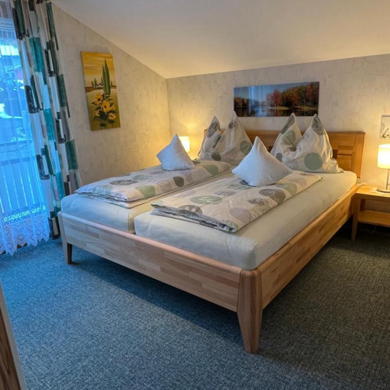 Gästehaus Dullnig - Doppelzimmer mit Balkon - 6